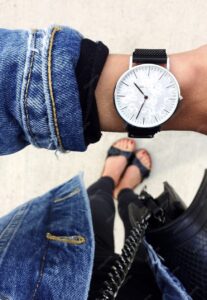 Nice Women’s Watches: Stylish Timepieces That Specify Fashion