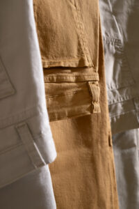 Linen Pants for Men – The Ultimate Summer Style Staple IMG 3327 200x300